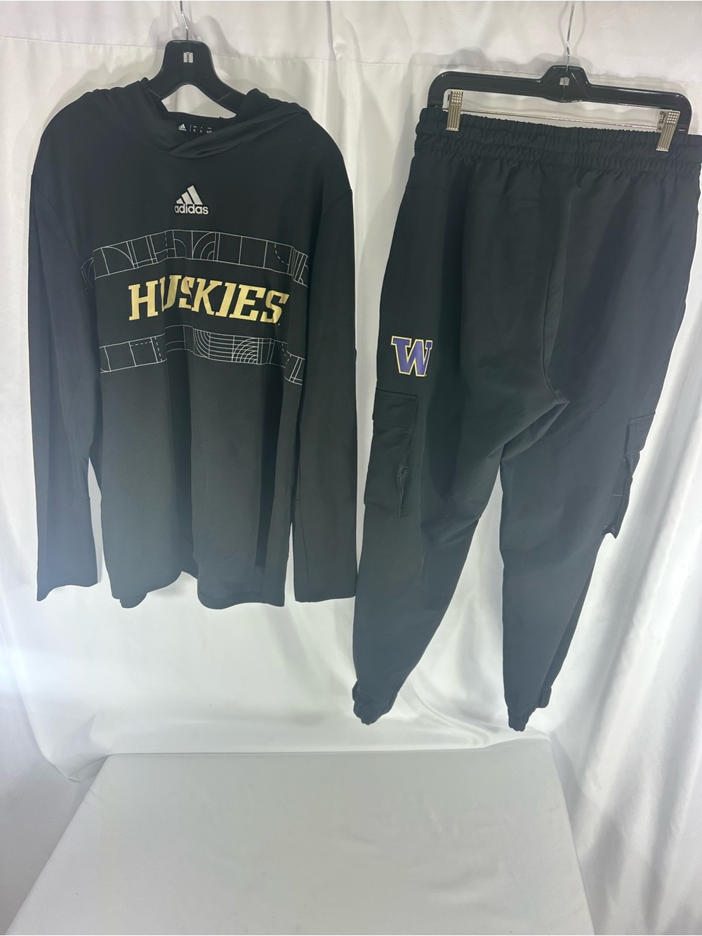 Adidas Washington Huskies Primeblue Hoodie & Cargo Joggers Set – XL/L